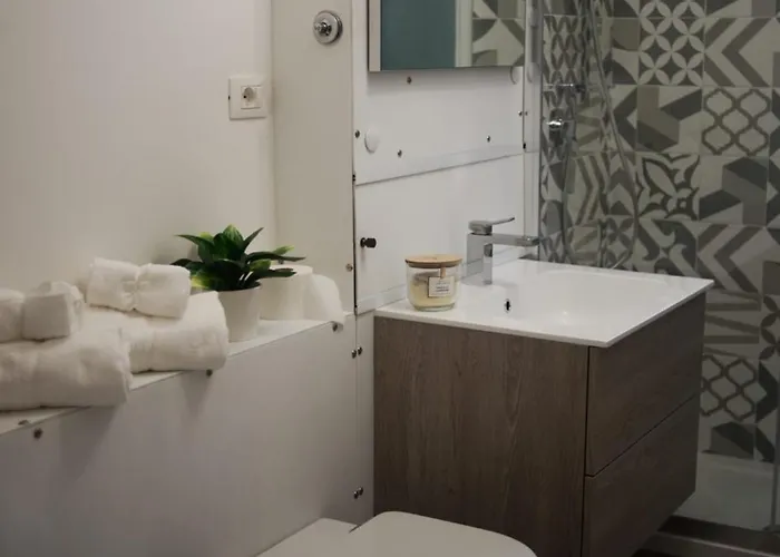 Nido Nel * カステル・ディ・サングロ